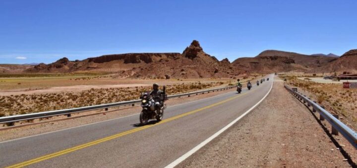 atacama-de-moto-800x450